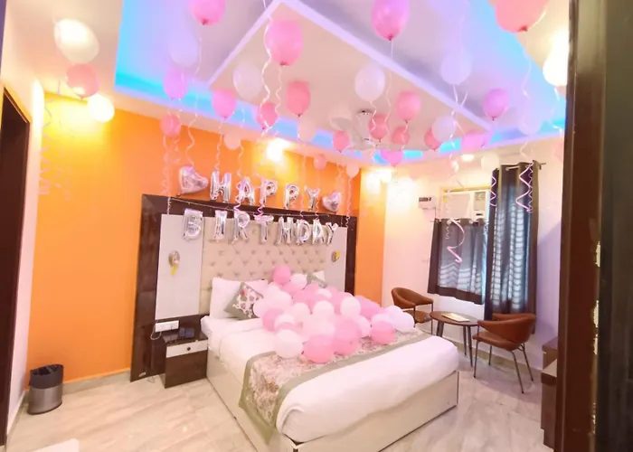 Hotel Pearl Crown